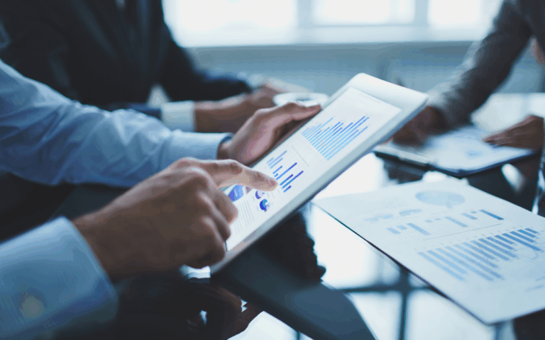 Étude de cas démontrant l'utilisation de RapidViews SD pour créer des rapports opérationnels "Order-to-Cash", intégrant toutes les données du flux SD : commande, livraison et facturation.